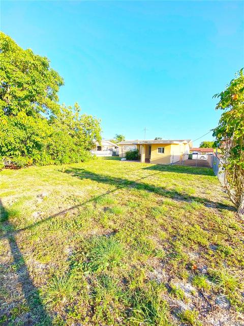 241 E 62nd St, Hialeah, FL 33013 photo 5