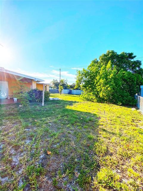 241 E 62nd St, Hialeah, FL 33013 photo 7