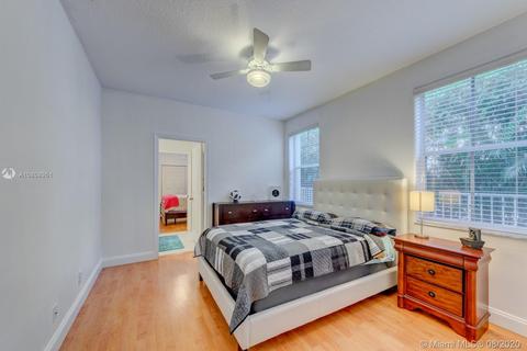 1638 Eagle Bnd, Weston, FL 33327 photo 23