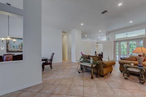 1638 Eagle Bnd, Weston, FL 33327 photo 9