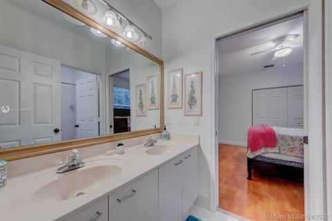 1638 Eagle Bnd, Weston, FL 33327 photo 25