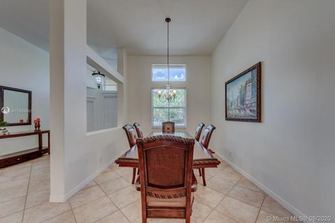 1638 Eagle Bnd, Weston, FL 33327 photo 7
