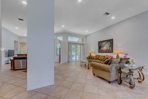 1638 Eagle Bnd, Weston, FL 33327 photo 10