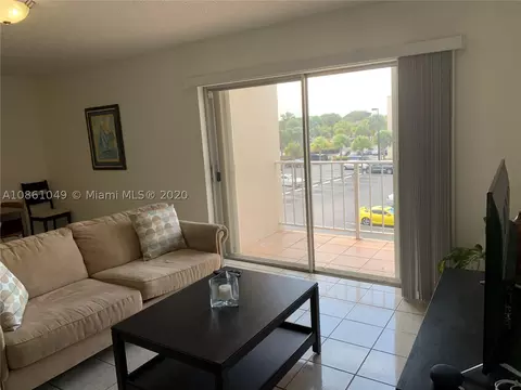 Undisclosed, Miami, FL 33143 photo 10