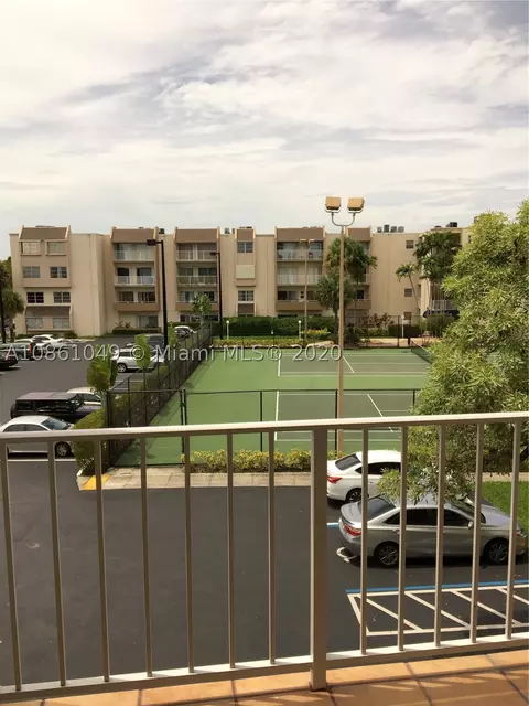 Undisclosed, Miami, FL 33143 photo 18