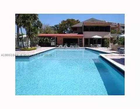 Undisclosed, Miami, FL 33143 photo 27