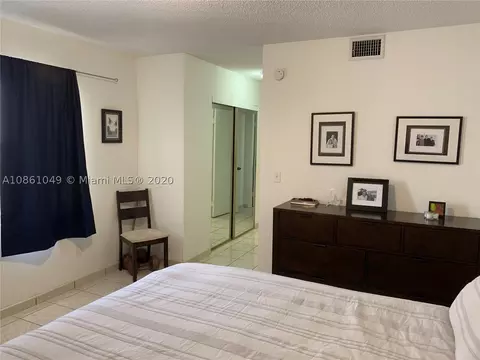 Undisclosed, Miami, FL 33143 photo 13
