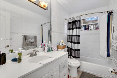 475 E 7th St, Hialeah, FL 33010 photo 9