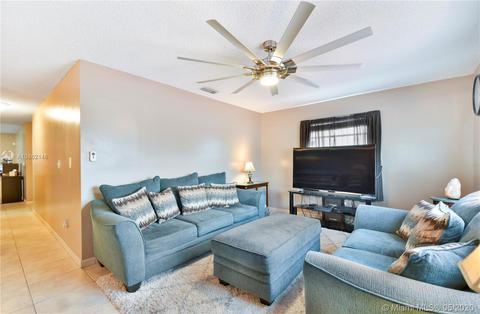 205 E 13th St, Hialeah, FL 33010 photo 8