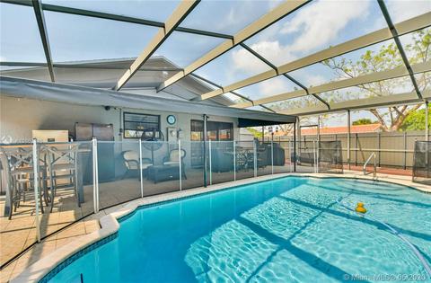 205 E 13th St, Hialeah, FL 33010 photo 28