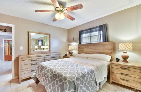 205 E 13th St, Hialeah, FL 33010 photo 12
