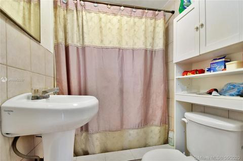 5190 E 9th Ln, Hialeah, FL 33013 photo 26