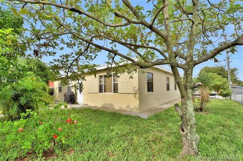 5190 E 9th Ln, Hialeah, FL 33013 photo 2