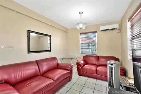 5190 E 9th Ln, Hialeah, FL 33013 photo 24