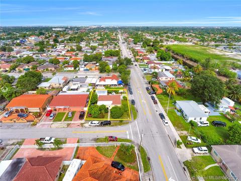 5190 E 9th Ln, Hialeah, FL 33013 photo 29