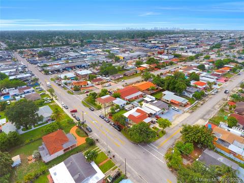 5190 E 9th Ln, Hialeah, FL 33013 photo 32