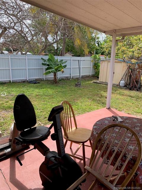 420 E 42nd St, Hialeah, FL 33013 photo 9