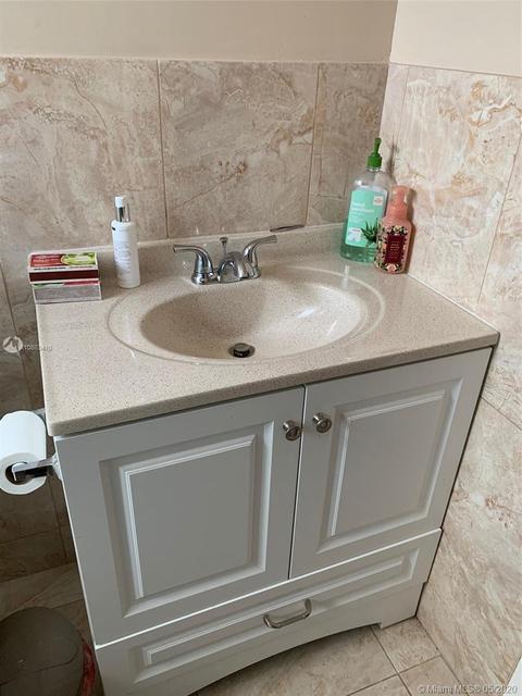 420 E 42nd St, Hialeah, FL 33013 photo 21