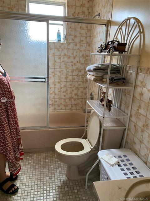 420 E 42nd St, Hialeah, FL 33013 photo 18