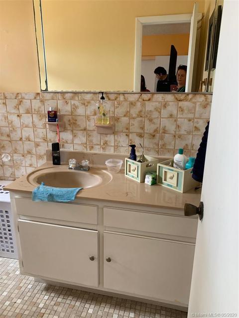 420 E 42nd St, Hialeah, FL 33013 photo 19