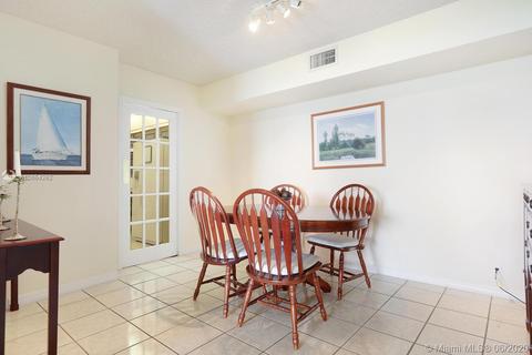 Undisclosed, Key Biscayne, FL 33149 photo 13
