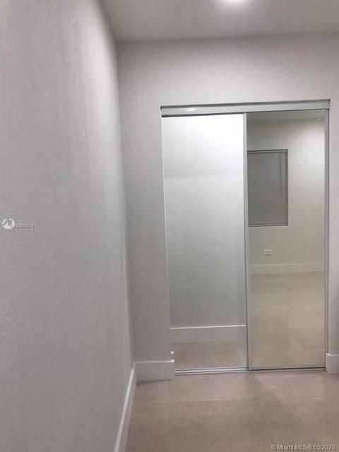 856 E 30th St, Hialeah, FL 33013 photo 21