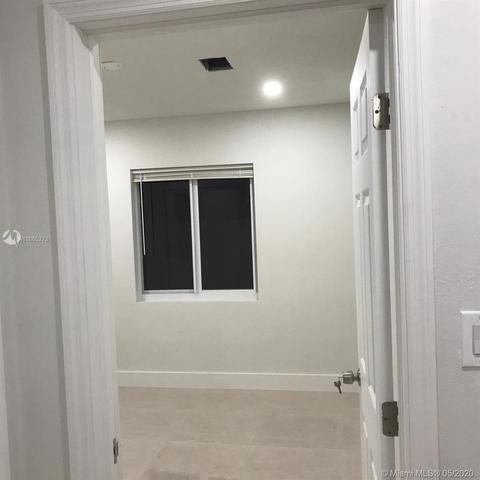 856 E 30th St, Hialeah, FL 33013 photo 14