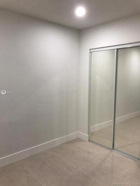 856 E 30th St, Hialeah, FL 33013 photo 20