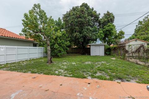 Undisclosed, Hialeah, FL 33013 photo 13