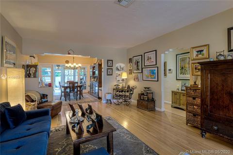 9265 Dickens Ave, Surfside, FL 33154 photo 6
