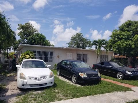 751 E 13th St, Hialeah, FL 33010 photo 2