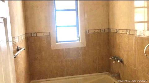 813 E 20th St, Hialeah, FL 33013 photo 13