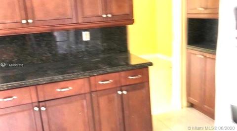813 E 20th St, Hialeah, FL 33013 photo 4