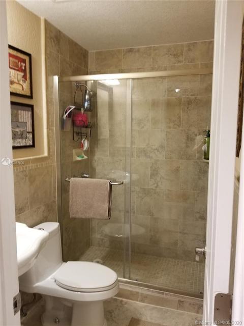 7360 W 14th Ct, Hialeah, FL 33014 photo 20