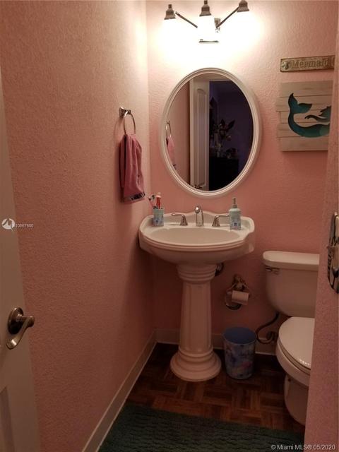 7360 W 14th Ct, Hialeah, FL 33014 photo 15