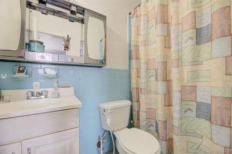 610 SE 8th St, Hialeah, FL 33010 photo 25