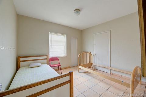 610 SE 8th St, Hialeah, FL 33010 photo 12