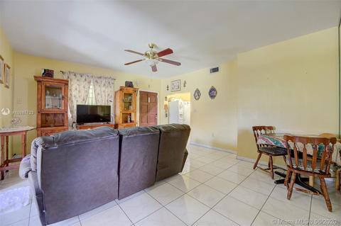 610 SE 8th St, Hialeah, FL 33010 photo 21