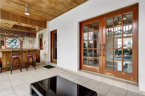 5875 W 3rd Ln, Hialeah, FL 33012 photo 27