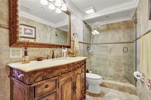5875 W 3rd Ln, Hialeah, FL 33012 photo 39