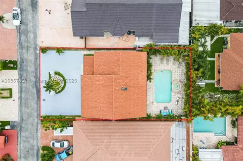 5875 W 3rd Ln, Hialeah, FL 33012 photo 2