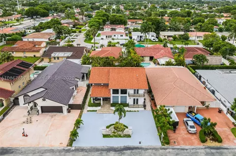 5875 W 3rd Ln, Hialeah, FL 33012 photo 3