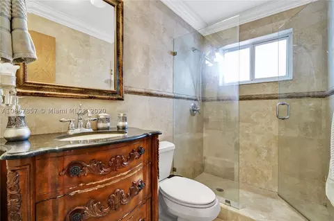 5875 W 3rd Ln, Hialeah, FL 33012 photo 55