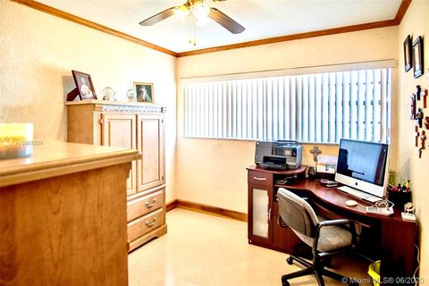 970 W 53rd St, Hialeah, FL 33012 photo 22