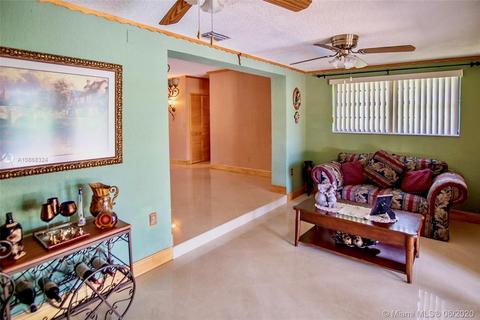 970 W 53rd St, Hialeah, FL 33012 photo 10