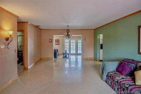 970 W 53rd St, Hialeah, FL 33012 photo 29