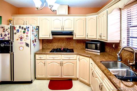 970 W 53rd St, Hialeah, FL 33012 photo 30