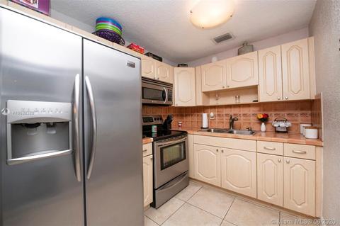 7290 W 14th Ave, Hialeah, FL 33014 photo 10