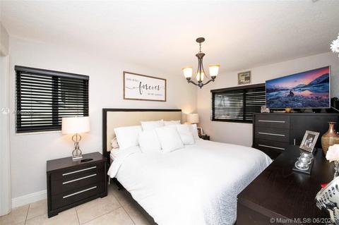 7290 W 14th Ave, Hialeah, FL 33014 photo 11