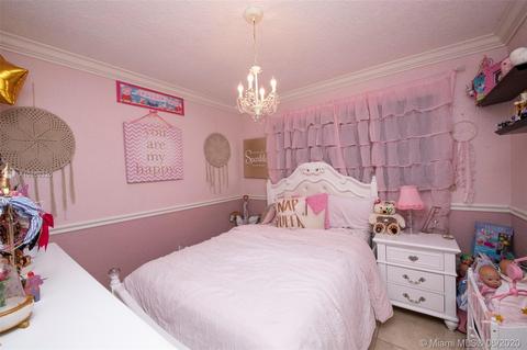 7290 W 14th Ave, Hialeah, FL 33014 photo 14